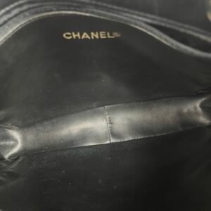 Chanel, Sac Shopping en cuir agneau noir
