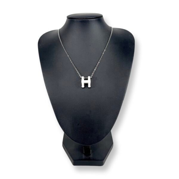 Hermès, Pendentif “Pop H “