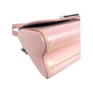 Louis Vuitton , sac “Twist” MM cuir épi rose