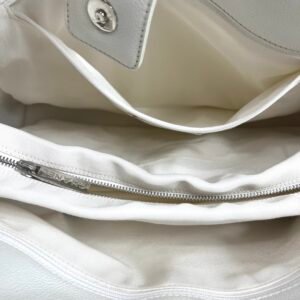 Chanel, Sac « Cerf » cuir blanc