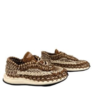 Valentino Garavani, Baskets en crochet