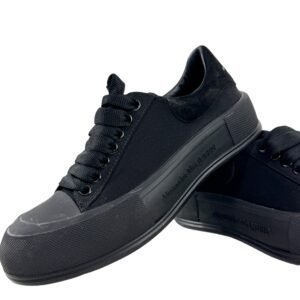 Alexander McQueen, Sneakers « Deck Plimsoll »