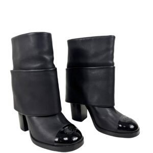 Chanel, bottines repliables cuir noir