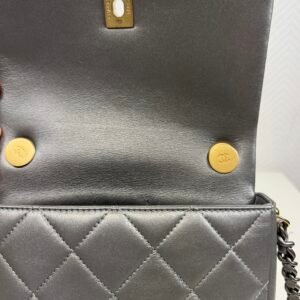 Chanel, sac 19 argent