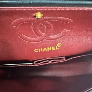 Chanel , Sac Classique 23