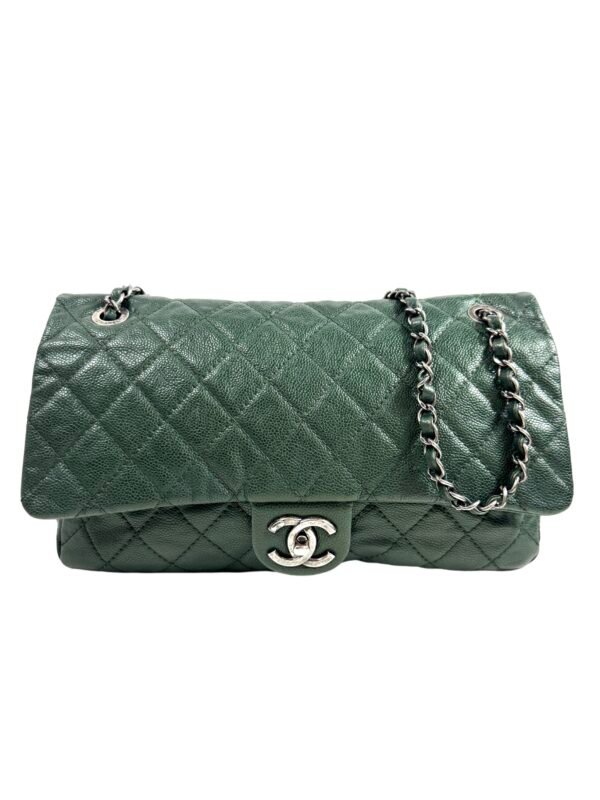 Chanel, Sac en veau caviar vert sapin