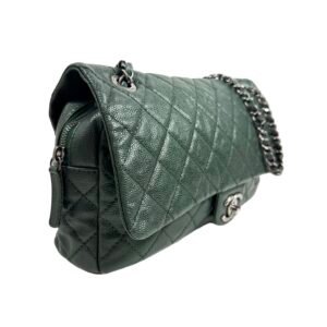 Chanel, Sac en veau caviar vert sapin