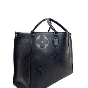 Louis Vuitton, Sac « OnTheGo » GM Monogram empreinte Giant noir